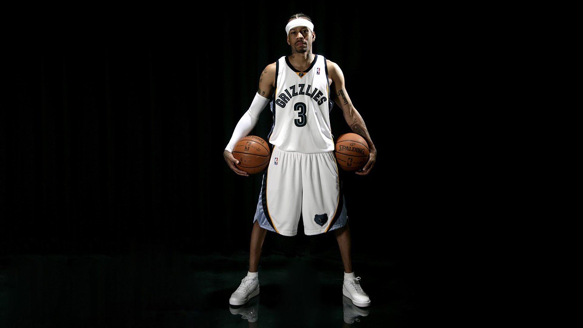 传奇谢幕，足球巨星李明退役仪式感动全场