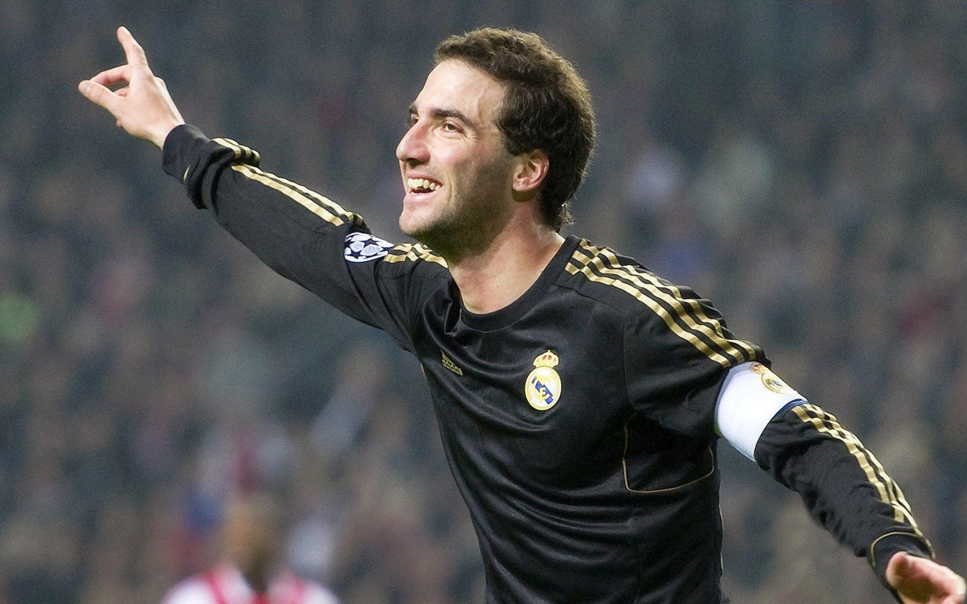 欧文痛批曼联更衣室乱象,昔日赢家心态已荡然无存