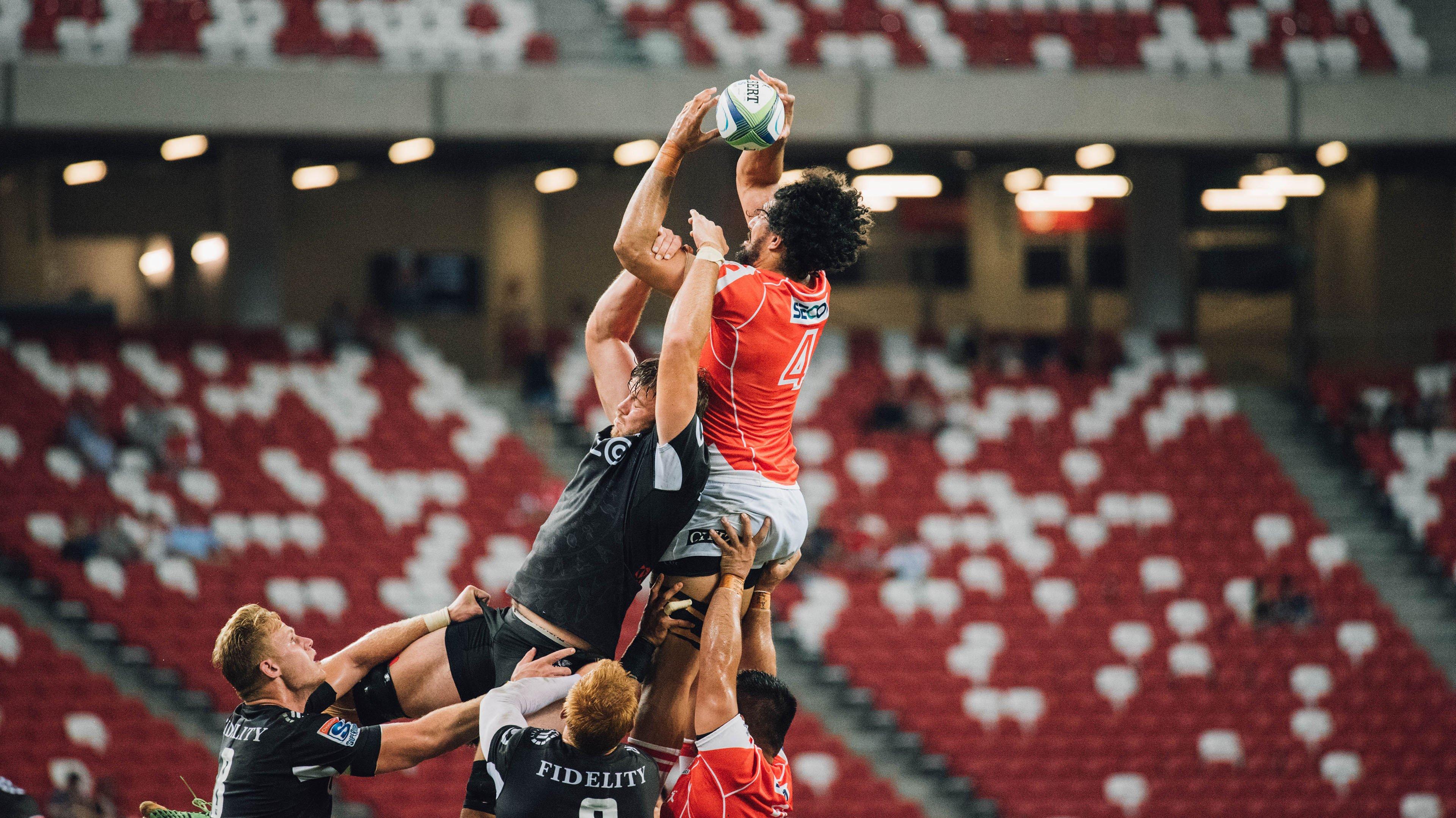 阿联里程碑之夜跃居历史得分榜次席 双外援初显默契助队告捷